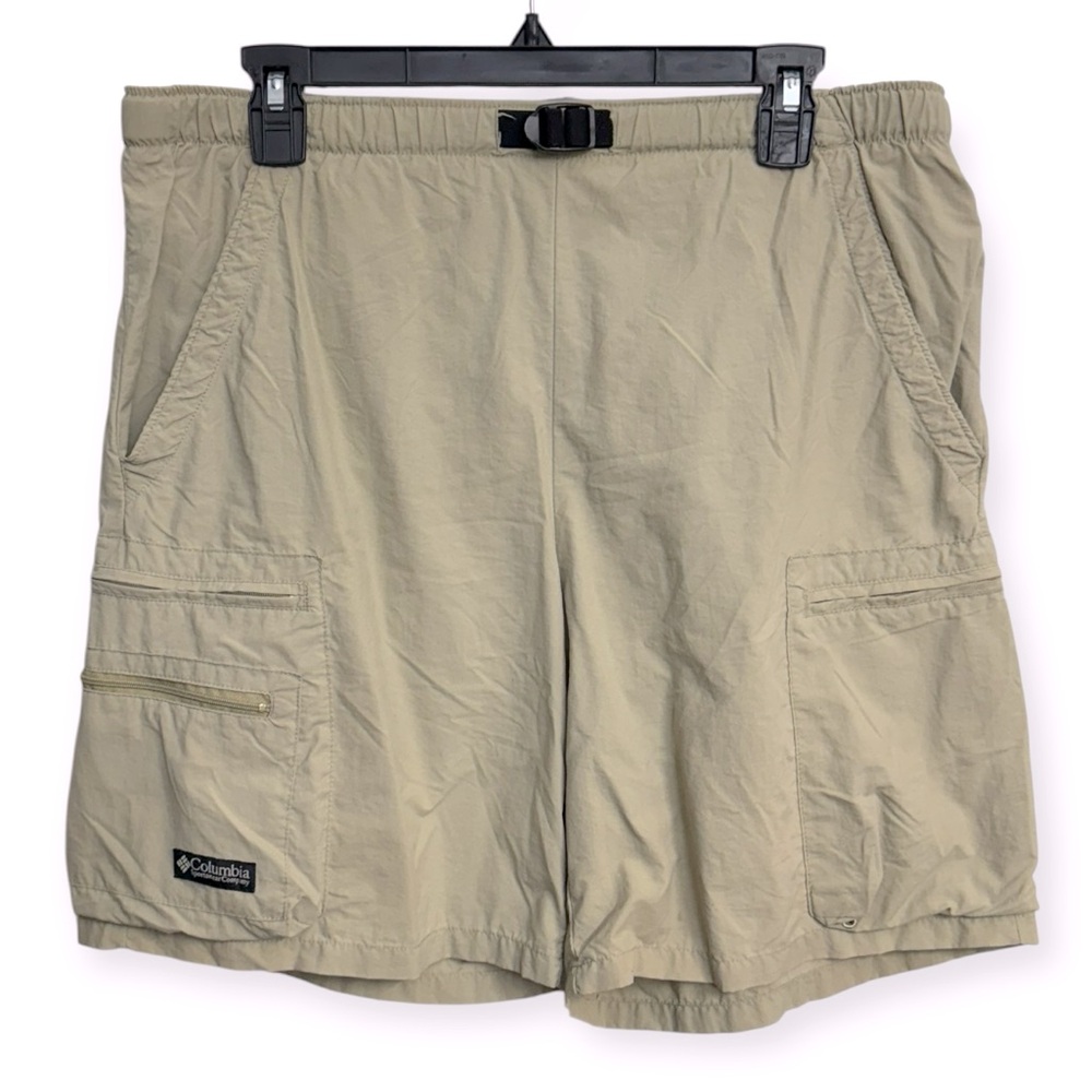 Columbia Tan Cargo Shorts Lightweight Utility